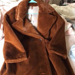 Avec Les Filles Fur coat